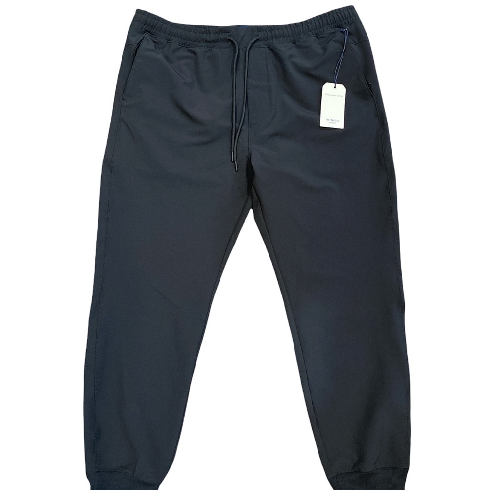 Abercrombie & Fitch Men’s ‘The Traveler Jogger’ Pants